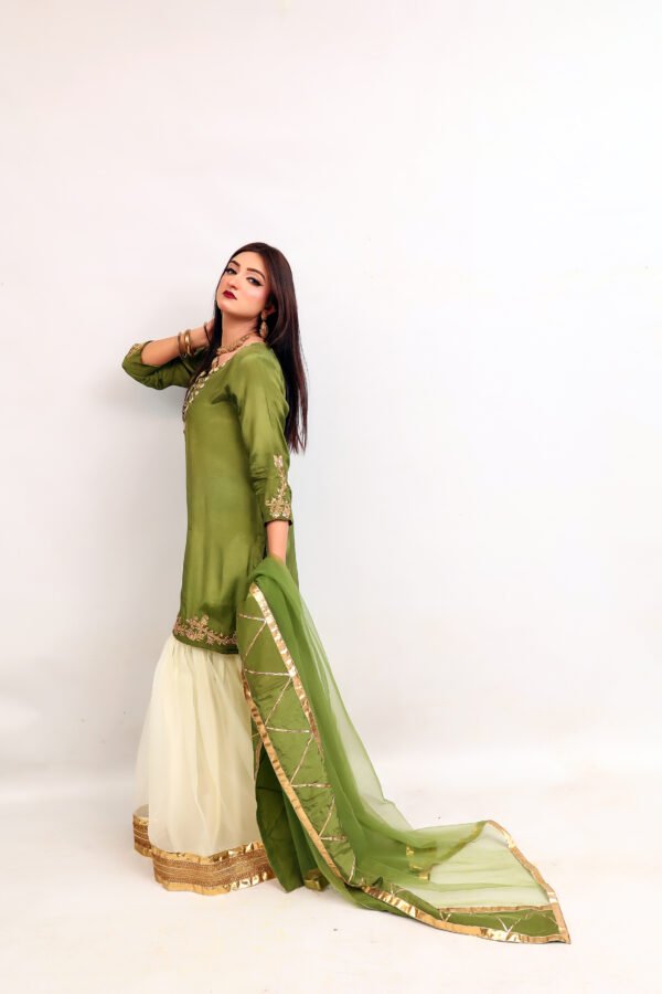3 PIECE – Embroidered Tussel Silk Suit
