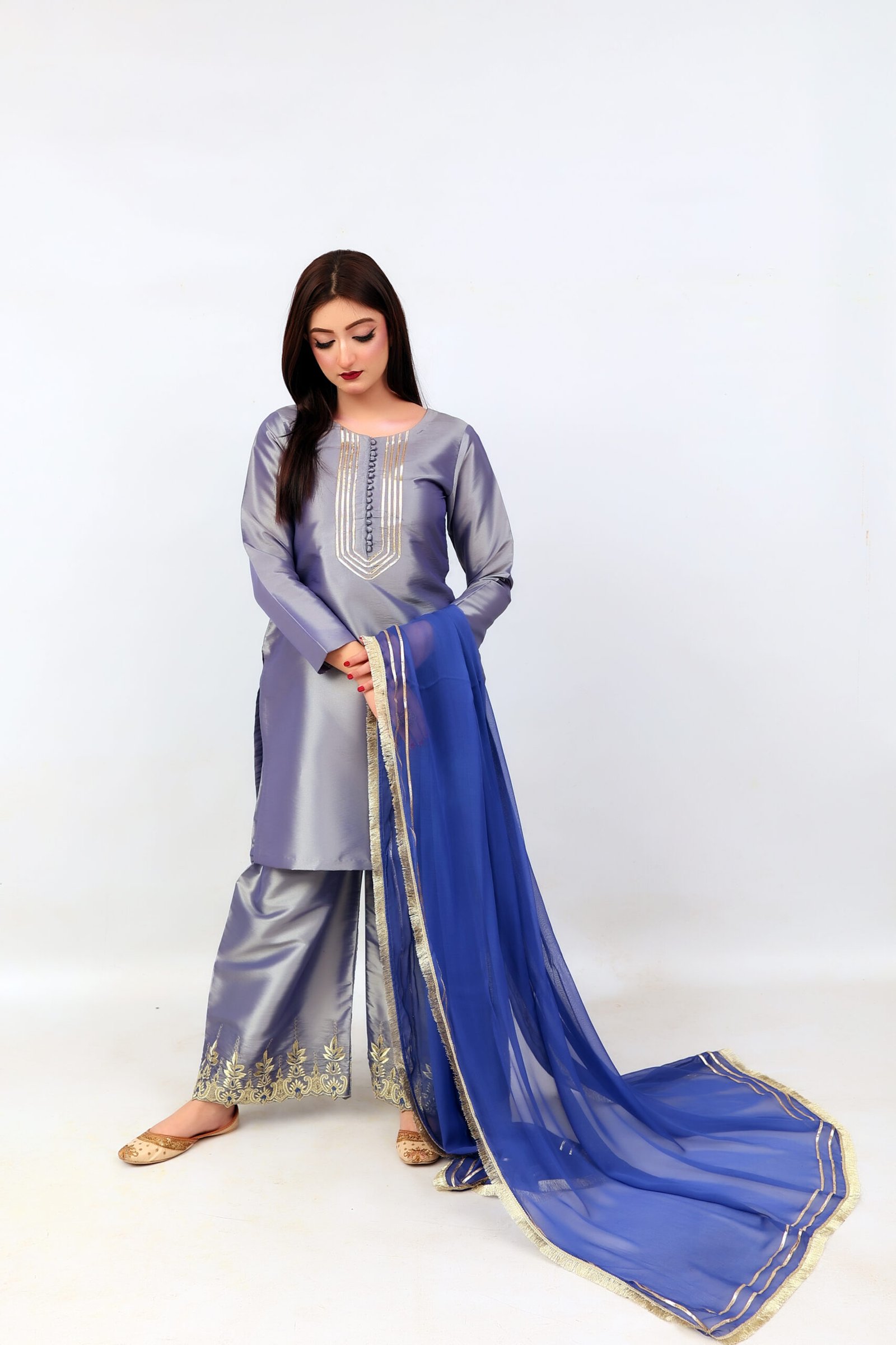 3 PIECE – Embroidered Raw Silk Suit